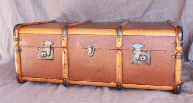 Antique Large Leather Suitcase Steamer Trunk Brown Luggage 